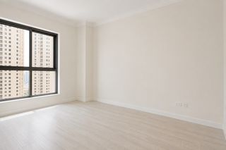 Vacant apartment room filled, sanded and repainted for end-of-tenancy handover in Dubai